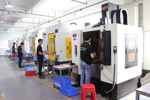 CNC Manufacturing - Advanced Equipment