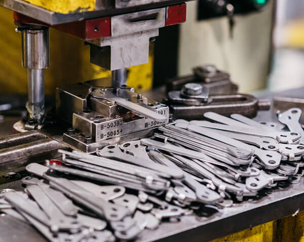 CNC Manufacturing - Advanced Equipment